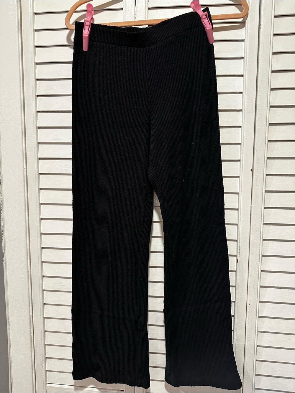 H&M Black Ribbed Straight-Leg Knit Pants